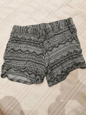 Women's black and white shorts size 38 like new