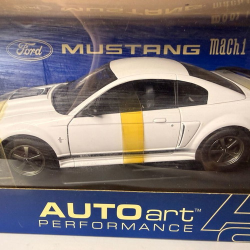 Autoart 2003 Ford Mustang Mach 1 Oxford White Die Cast 1:18 model car