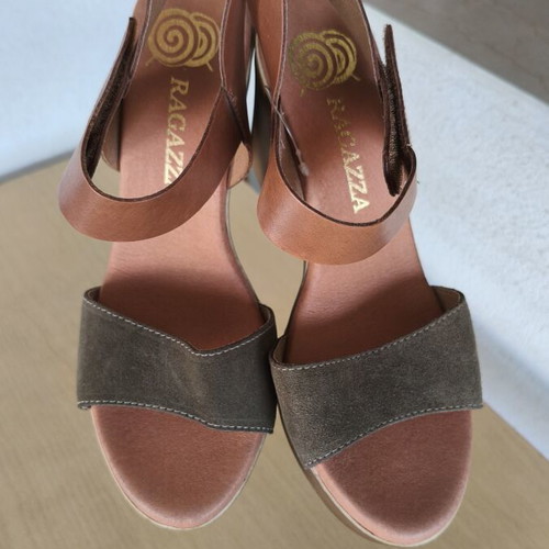 Ragazza women's sandals size 39 like new, leather, anatomical