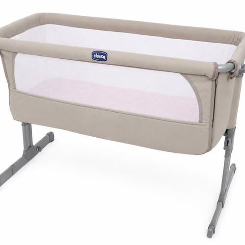 Chicco Next to Me bedside crib