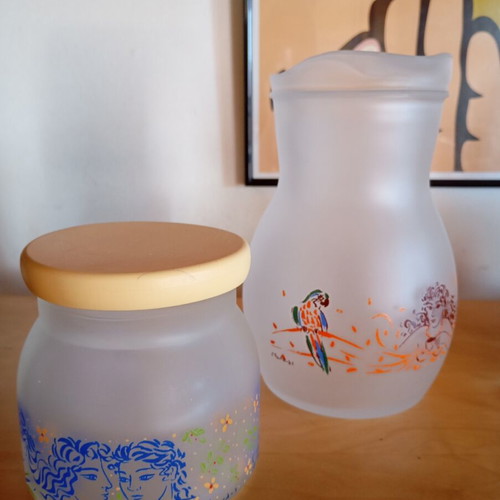 Glass pitcher and sugar bowl with Stathopoulos design, like new, gift included