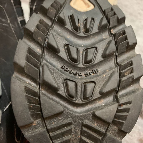 Adidas AX1 μποτάκια πεζοπορίας 44 μεταχειρισμένα, μαύρα