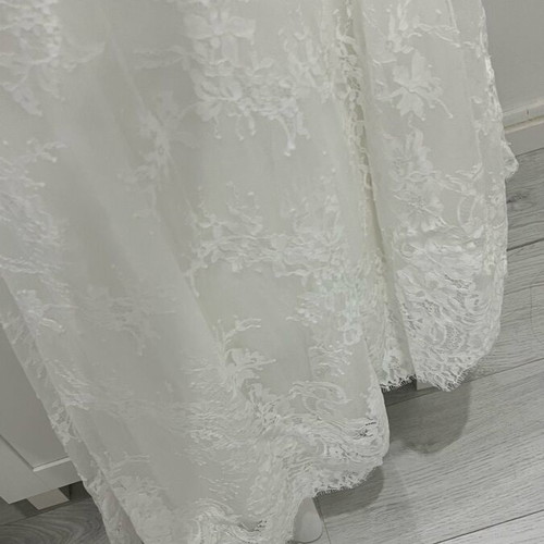 Milla Nova wedding dress SS24 new, white with detachable sleeves and lining