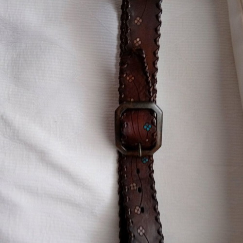 Riccardo Forconi leather belt like new, size 85 with painted flowers