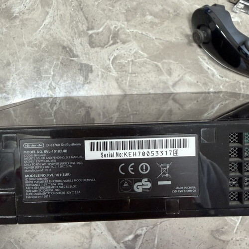 Nintendo Wii console used, plays GameCube, full PAL edition