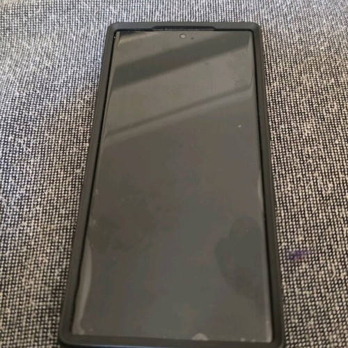 Samsung S23 Ultra 256GB like new with cases, green