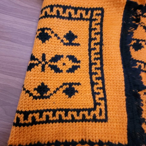 Handmade wool woven rugs on loom, 3 identical designs, well preserved
