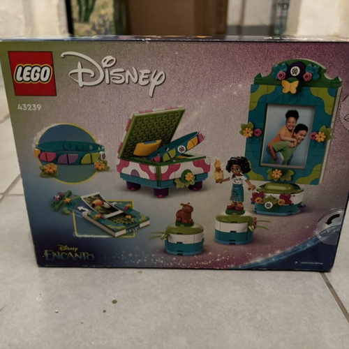 Lego Disney Encanto 43239 Mirabel's Photo Frame and Jewelry Box new
