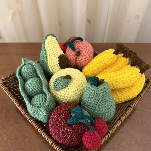 Handmade knitted fruit basket new
