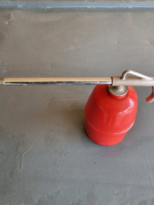 Oil can like new