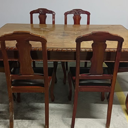 Antique dining set used with lion legs and claw feet