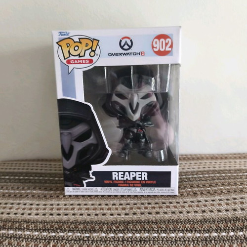 Funko Pop Overwatch Reaper new with gift protector