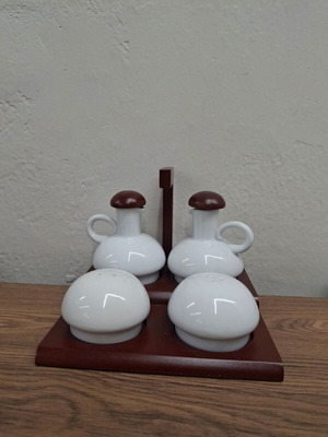 Salt and Pepper Set with Oil and Vinegar in Wooden Base Porcelain