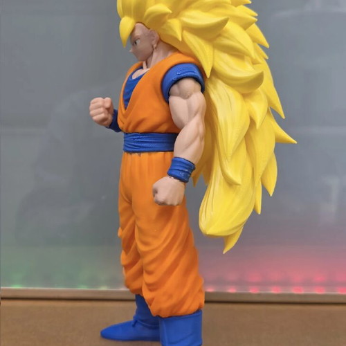 Goku Super Saiyan 3 figure 24cm new