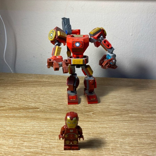 Iron Man Lego robot like new