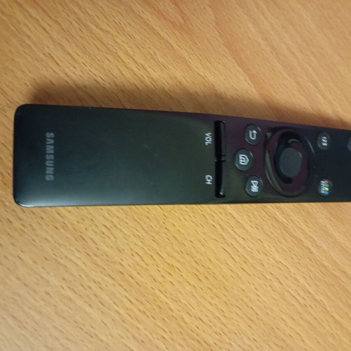 Samsung Android TV remote control used, good working condition