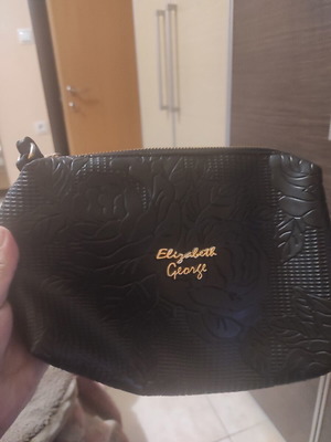 Handbag like new, black