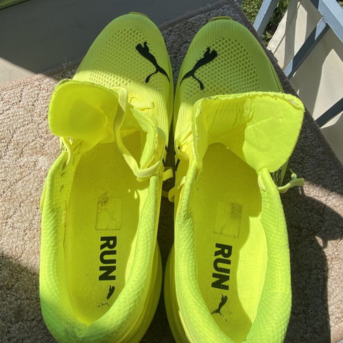 Puma Deviate Nitro 45 athletic shoes like new, green and yellow