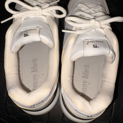 Tonny Black white athletic shoes size 41 like new