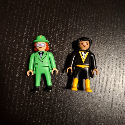 DC Villains Playmobil Kinder Surprise καινούργιο, σετ 4 φιγούρες