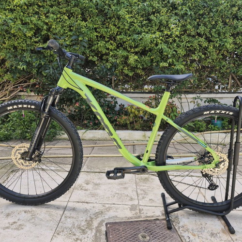 kona kahuna 2025 mountain bike