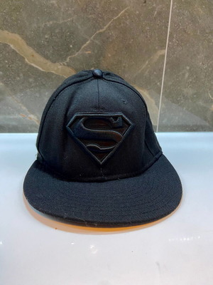 Superman cap like new, black Flexfit