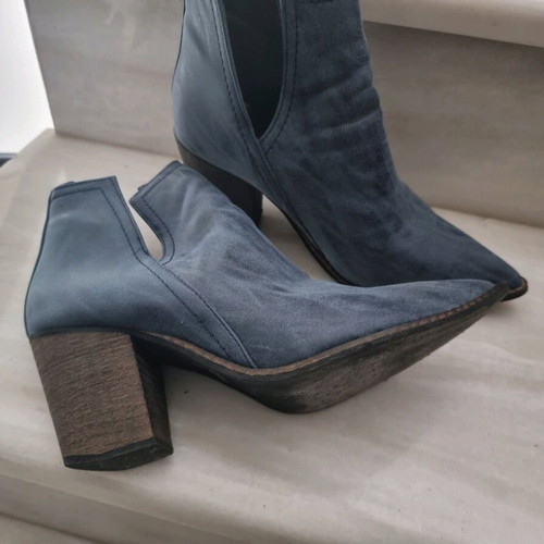 Women's boots like new, size 39, blue