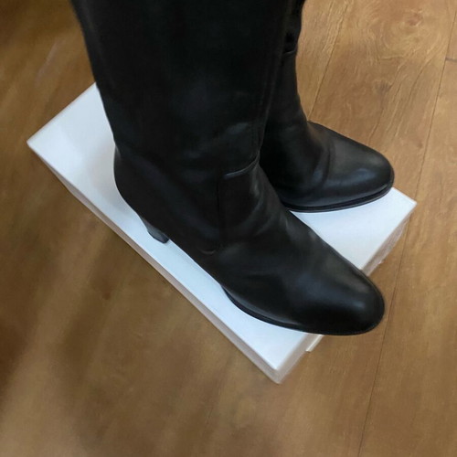 Leather tall boots used, size 37, black