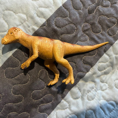 Dinosaur figures like new, pack of 7 pieces