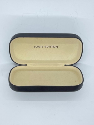 Louis Vuitton glasses case used, brown