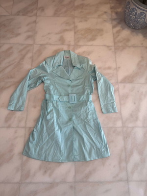 Toi&moi trench coat used with belt, turquoise and gold