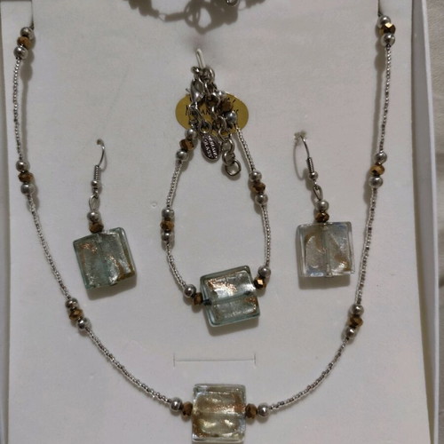 Authentic Murano Glass Jewelry Set from Italy with Necklace, Bracelet and Earrings with Certificate