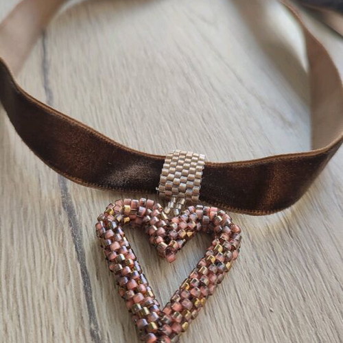 Handmade velvet choker necklace with heart-shaped beads made to order