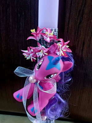 Easter handmade candle new