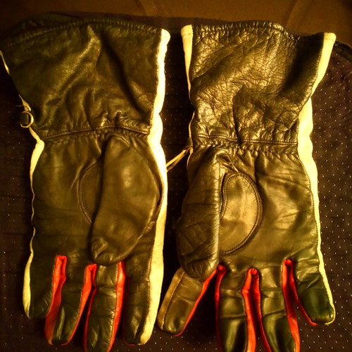 Vintage leather motorcycle gloves used in excellent condition