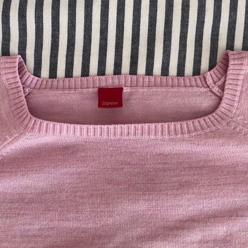 Wool knitted sweater used, pink color, size S