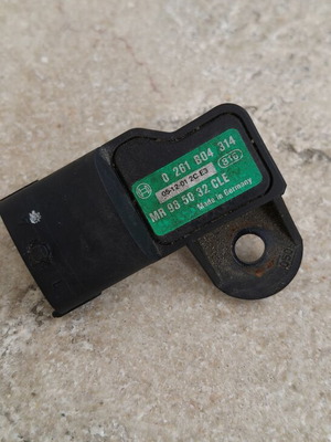 Bosch MAP Sensor used, pressure and temperature intake