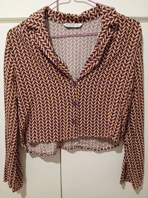 Stradivarius shirt like new, multicolored purple, size M