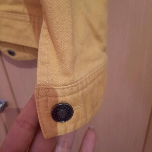 Benetton denim jacket like new, light mustard color, size 128 cm