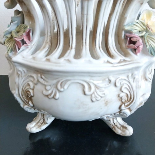 Faience planter like new, large size 33x45