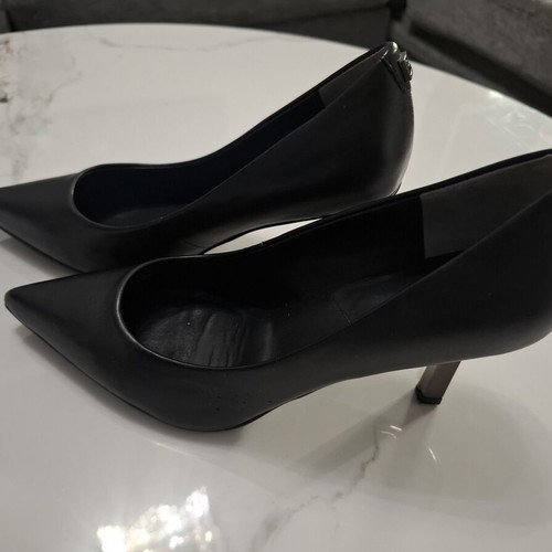 Guess black pointed pumps with metallic heel, size 36