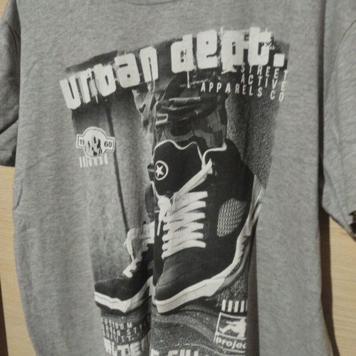 T-shirt Urban Dept XL gray like new