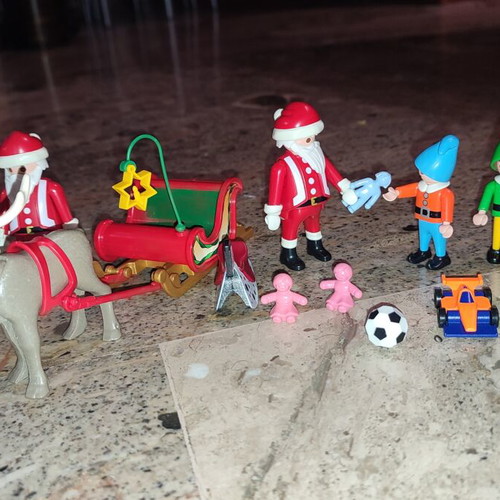 Playmobil Christmas set like new
