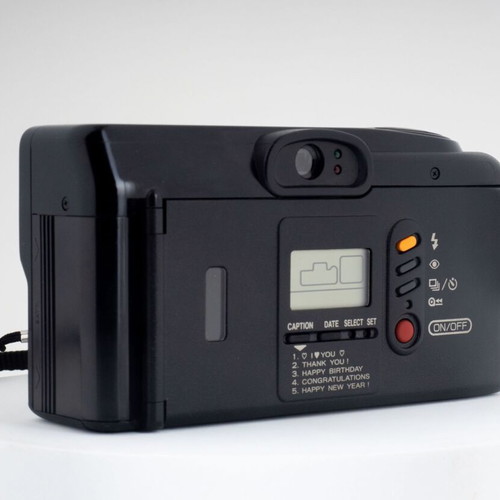 Canon Autoboy Zoom 105 35mm film camera used