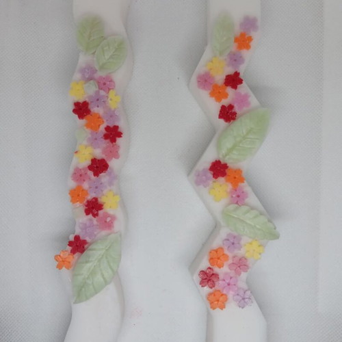 Zigzag Handmade Candles 24 cm with Flowers and Bitter Almond Scent
