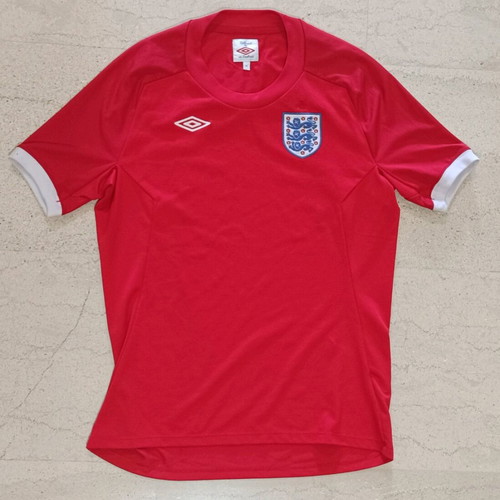 England national team Umbro jersey 2010 size S like new