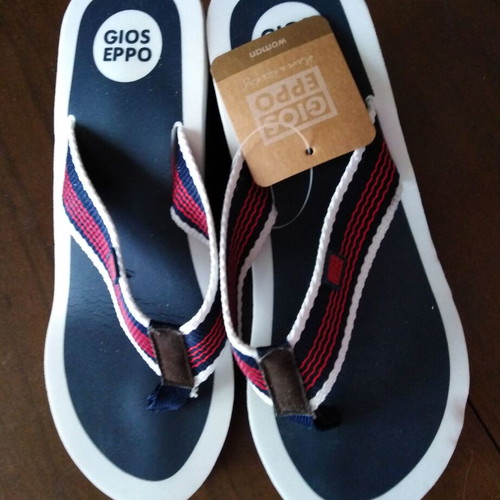 Gioseppo platform flip-flops like new, size 36, blue and red