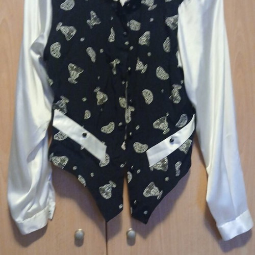 Women's satin and viscose shirt white and black like new, size L