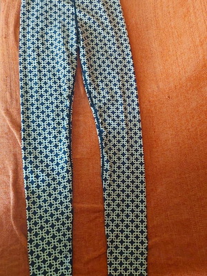 Παντελόνι κολάν H&M με όμορφο σχέδιο, σαν καινούργιο, μέγεθος S