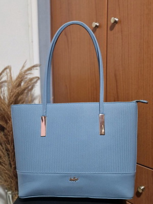 Women's shoulder bag used large